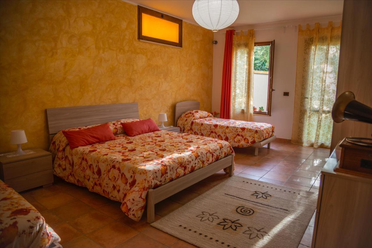 B&B Villa Passero Torricella Sicura Kültér fotó